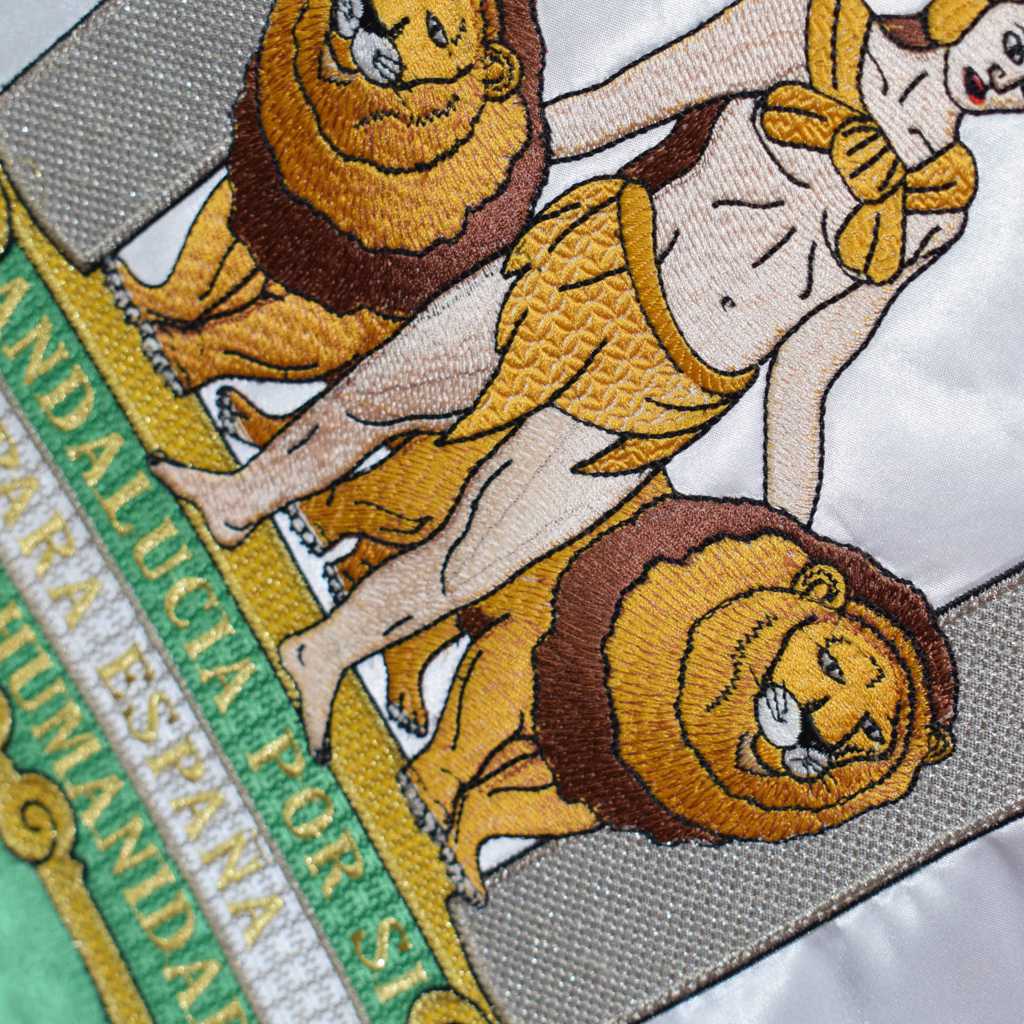 Banderas Artesanales Bordadas