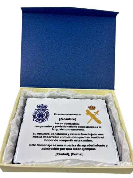 Placa Homenaje de Piedra Lacada